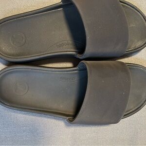 Lululemon Black Slide Sandals